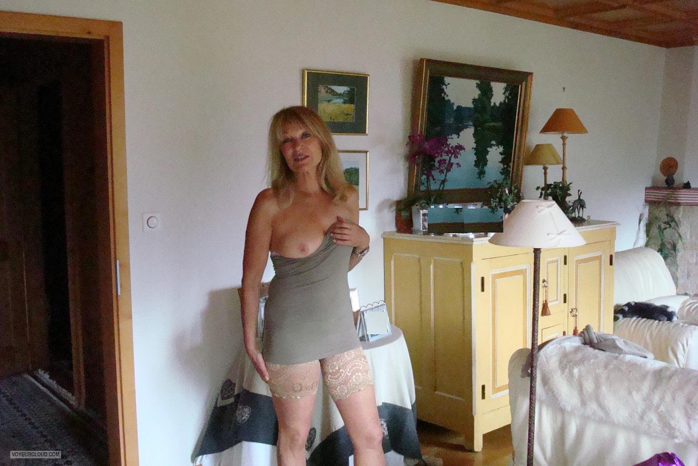 Tit Flash: My Big Tits - Topless Sandy from Italy